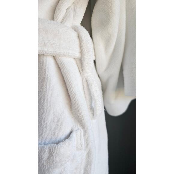 Nordstrom Spa Robe, White, Made In Brazil, 100% Cotton, One Size, 46 In length - Picture 6 of 8